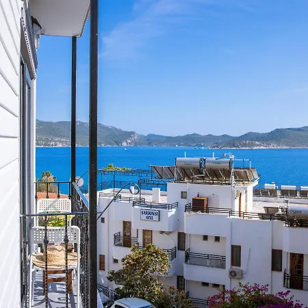 White House Πανσιόν 3*