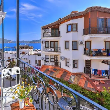 Πανσιόν White House 3*