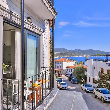 White House 3* 카스