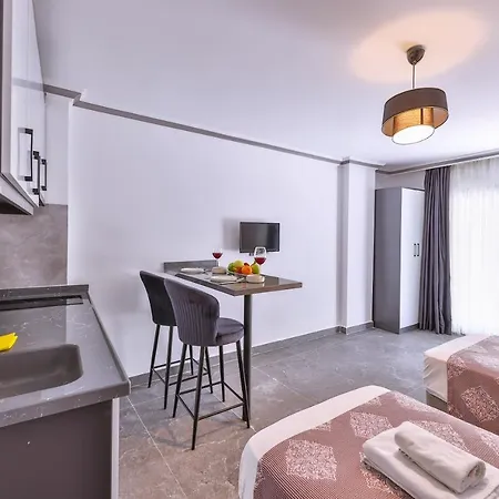 White House 3* 카스