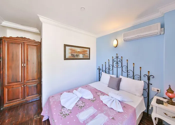 White House Casa de hóspedes 3*